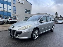 Grau Gebraucht 2006 Peugeot 307 Premium Kombi | 790 € (Superpreis)