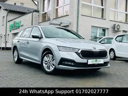Silber Gebraucht 2021 Skoda Octavia Ambition Kombi | 15.490 € (Fairer Preis)