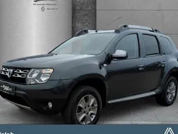 Grau Gebraucht 2017 Dacia Duster Prestige SUV | 10.990 € (Etwas zu teuer)