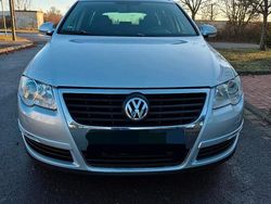 Silber Gebraucht 2007 VW Passat Kombi | 1.990 € (Fairer Preis)