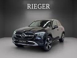 Schwarz Gebraucht 2024 Mercedes GLC300e Avantgarde SUV | 56.990 €