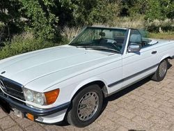 Weiß Gebraucht 1986 Mercedes 560 Cabrio | 26.200 €