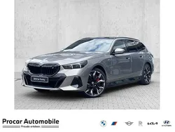 Grau Neu 2025 BMW i5 M Sport Limousine | 81.480 € (Etwas zu teuer)