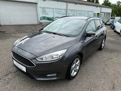 Grau Gebraucht 2016 Ford Focus Business Edition Kombi | 6.990 € (Fairer Preis)
