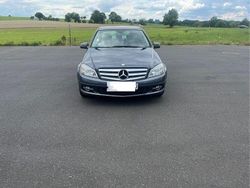 Grau Gebraucht 2010 Mercedes C180 Limousine | 9.500 € (Fairer Preis)