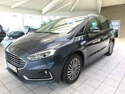 Blau Gebraucht 2022 Ford S-MAX Titanium Van / Kleinbus | 26.750 € (Fairer Preis)