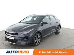 Grau Gebraucht 2020 Kia XCeed Vision SUV | 18.360 € (Etwas zu teuer)