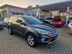 Magnetic Gebraucht 2016 Ford Kuga Titanium SUV | 12.999 € (Etwas zu teuer)