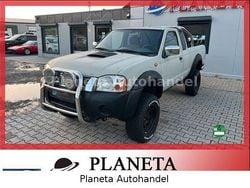 Grau Gebraucht 2002 Nissan PickUp Abholung | 7.999 €