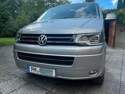Silber Gebraucht 2011 VW Caravelle Van / Kleinbus | 17.500 € (Etwas zu teuer)