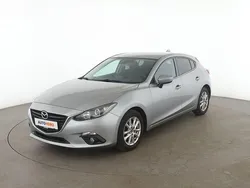 Grau Gebraucht 2015 Mazda 3 Center-Line Limousine | 11.220 € (Fairer Preis)