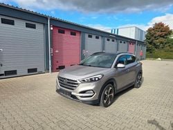 Weiß Gebraucht 2015 Hyundai Tucson Premium SUV | 18.599 € (Fairer Preis)