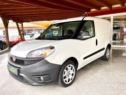 Colore esterno (weiß) Gebraucht 2019 Fiat Doblò Van / Kleinbus | 12.980 € (Teuer)