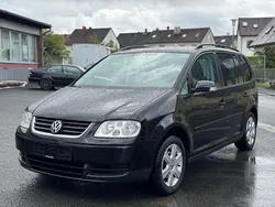 Schwarz Gebraucht 2006 VW Touran Goal Van / Kleinbus | 2.550 € (Fairer Preis)