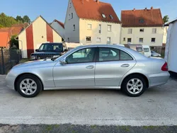 Silber Gebraucht 2006 Mercedes E280 Limousine | 12.500 €