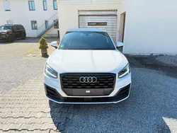Weiß Gebraucht 2019 Audi Q2 Sport SUV | 18.490 € (Guter Preis)