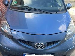 Blau Gebraucht 2008 Toyota Aygo Club Kleinwagen | 2.700 € (Fairer Preis)