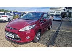 Hot magenta (metallic) Gebraucht 2010 Ford Fiesta Titanium Kleinwagen | 5.990 € (Teuer)