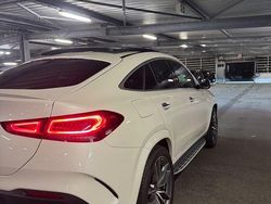 Weiß Gebraucht 2020 Mercedes GLE400 SUV | 69.900 € (Etwas zu teuer)