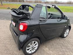 Schwarz Gebraucht 2019 Smart ForTwo Electric Drive Passion Cabrio | 9.650 € (Etwas zu teuer)