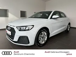 Weiß Gebraucht 2024 Audi A1 Sportback Kleinwagen | 21.990 € (Guter Preis)