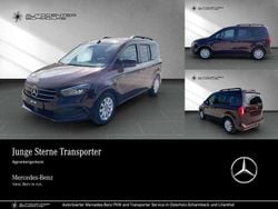 Rot Gebraucht 2024 Mercedes T180 Progressive Van / Kleinbus | 27.299 € (Guter Preis)