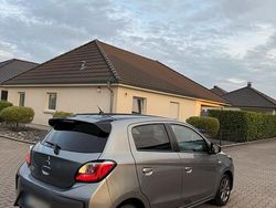 Grau Gebraucht 2021 Mitsubishi Space Star Kleinwagen | 9.000 € (Fairer Preis)