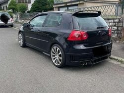 Schwarz Gebraucht 2006 VW Golf V Limousine | 3.200 € (Guter Preis)
