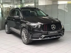 Obsidianschwarz metalliclack Gebraucht 2019 Mercedes GLE300 AMG SUV | 58.900 € (Etwas zu teuer)