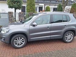 Grau Gebraucht 2012 VW Tiguan Sport SUV | 10.999 € (Fairer Preis)