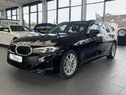 Schwarz Gebraucht 2023 BMW 318 Kombi | 29.950 € (Fairer Preis)