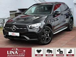 Grau Gebraucht 2020 Mercedes GLC300e AMG SUV | 38.980 € (Etwas zu teuer)