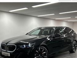Schwarz Gebraucht 2025 BMW 540 Comfort Edition Kombi | 72.450 € (Guter Preis)