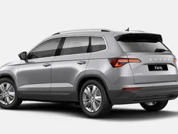 Brillantsilber metallic brillantsilber metallic Neu 2025 Skoda Karoq Selection SUV | 35.473 € (Guter Preis)