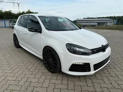 Weiß Gebraucht 2012 VW Golf VI R Kleinwagen | 18.790 €