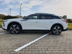 Weiß Gebraucht 2023 Citroën C5 X Shine Kombi | 34.400 €