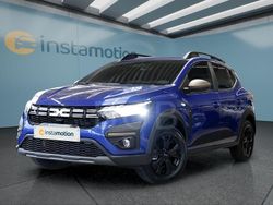 Blau Gebraucht 2025 Dacia Sandero Stepway Kleinwagen | 21.399 € (Teuer)