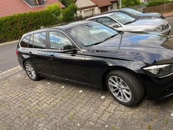 Schwarz Gebraucht 2016 BMW 320 Luxury Line Kombi | 13.500 € (Teuer)