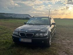 Schwarz Gebraucht 2004 BMW 316 Kombi | 2.000 € (Fairer Preis)