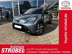 Celestite grey metallic/ dach Gebraucht 2024 Toyota Aygo X-plore Kleinwagen | 19.880 € (Fairer Preis)