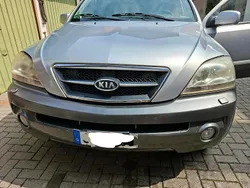 Silber Gebraucht 2004 Kia Sorento LX SUV | 4.350 € (Fairer Preis)