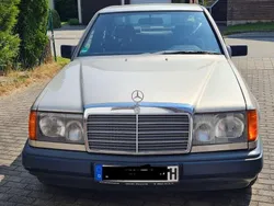 Gebraucht 1989 Mercedes E260 Limousine | 6.800 €