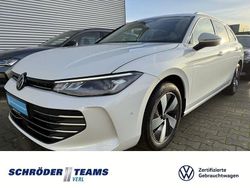 Weiß Gebraucht 2025 VW Passat Business Kombi | 32.980 € (Fairer Preis)