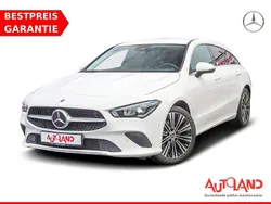 Weiß Gebraucht 2021 Mercedes CLA200 Limousine | 28.950 € (Fairer Preis)