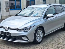 Silber Gebraucht 2022 VW Golf VIII Life Kombi | 16.350 € (Fairer Preis)