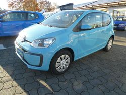Blau Gebraucht 2021 VW up! Basis Kleinwagen | 12.800 € (Etwas zu teuer)