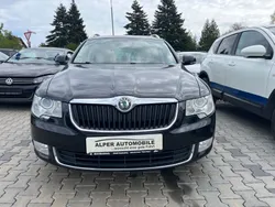 Schwarz Gebraucht 2011 Skoda Superb Ambition Kombi | 6.490 € (Etwas zu teuer)