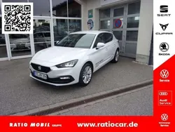 Glacial/nevada weiss metallic Gebraucht 2024 Seat Leon Style Limousine | 31.480 € (Etwas zu teuer)