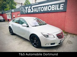 Silber Gebraucht 2009 Opel Insignia Cosmo Limousine | 5.999 € (Fairer Preis)