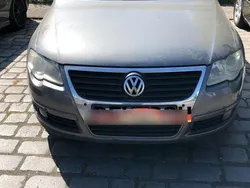 Grau Gebraucht 2006 VW Passat Kombi | 1.200 € (Superpreis)